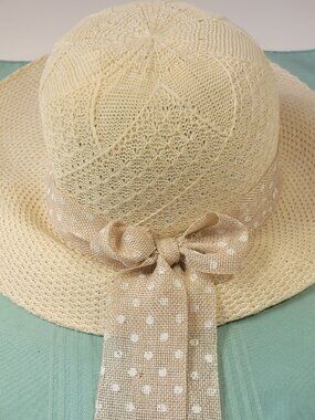 Circa 1990 Cream Open Crochet Knit Wide Brim Sun Hat Polka Dot